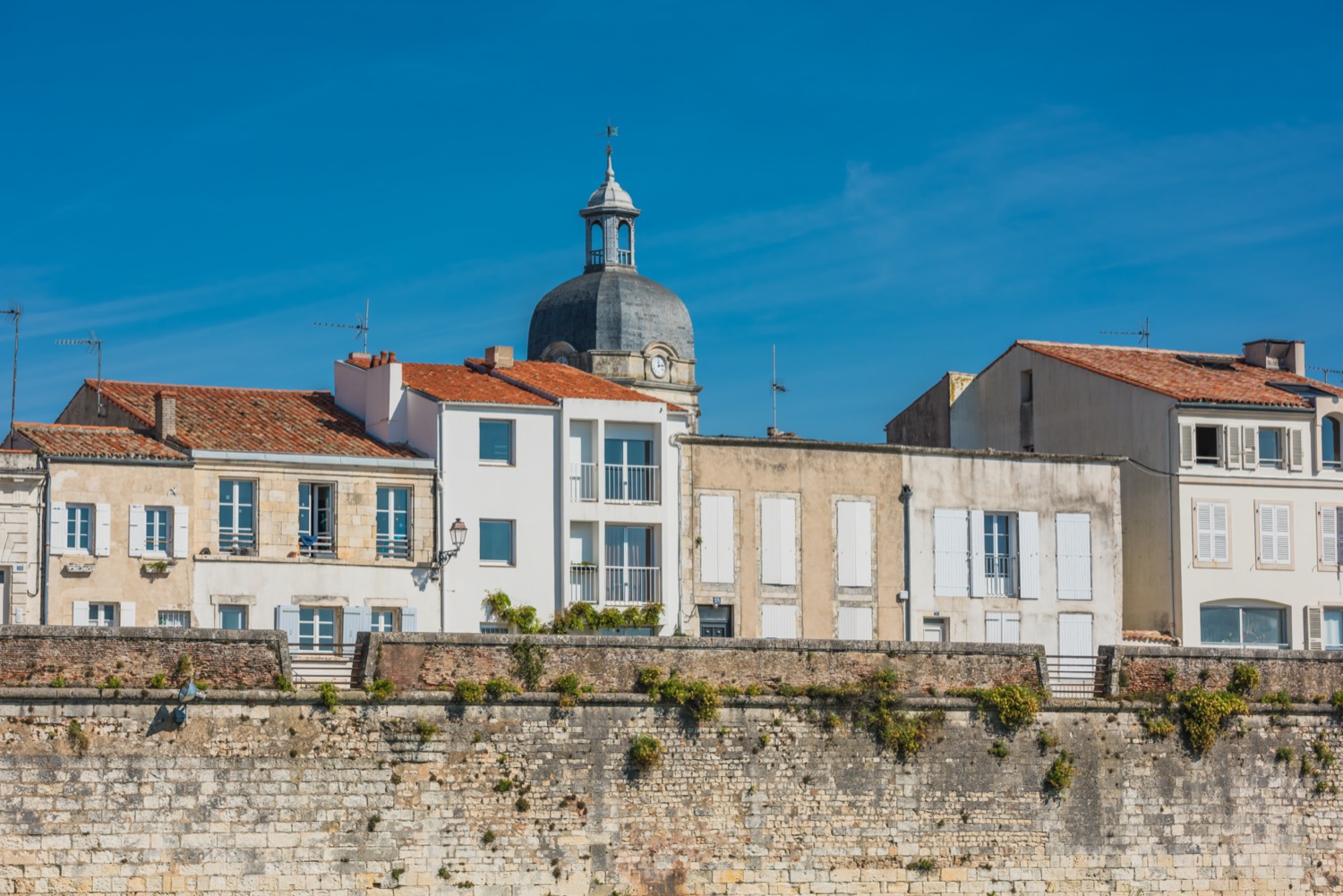 Casas junto al mar en La Rochelle
